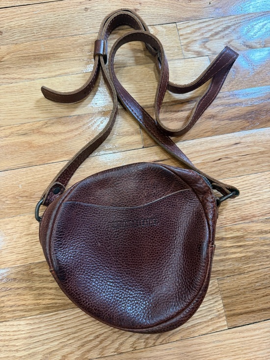 Portland Leather Handbags - Portland Leather Crossbody Bag